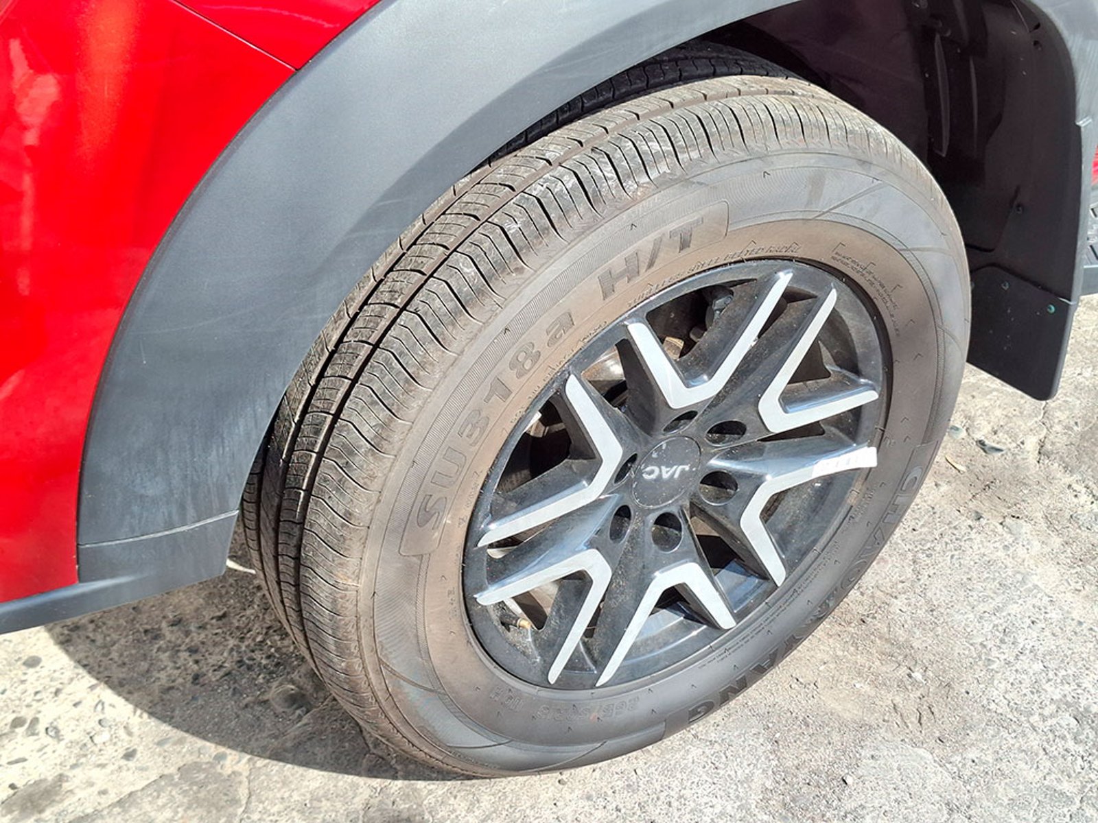 JAC T8 4X4 2.0 2025 - Foto 5 de 20