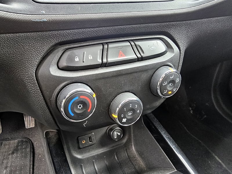 Chevrolet PRISMA LTZ 1.4 2018 - Imagen 18 de 20
