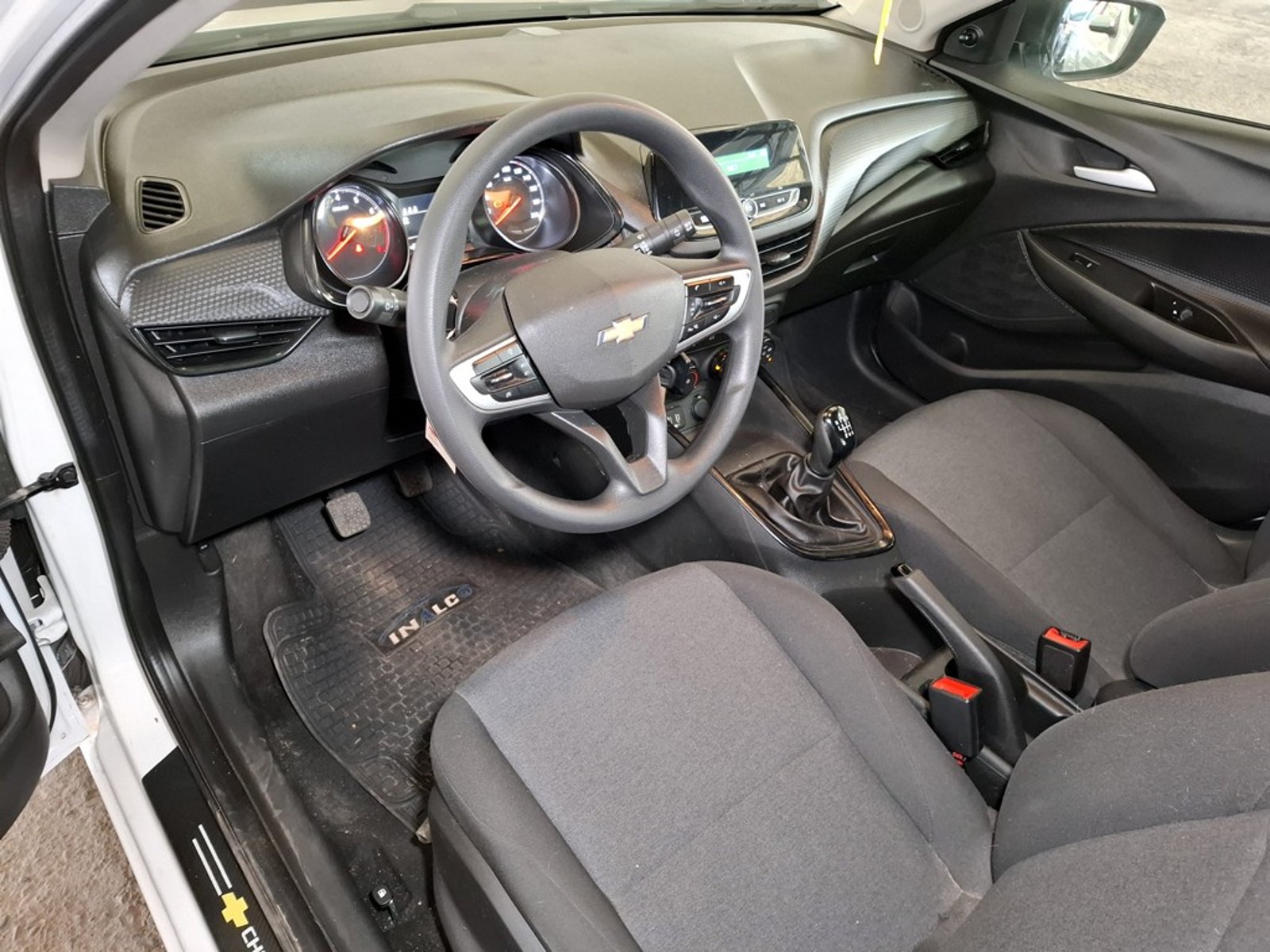 CHEVROLET ONIX 1.2 LS 2022 - Imagen 11 de 20