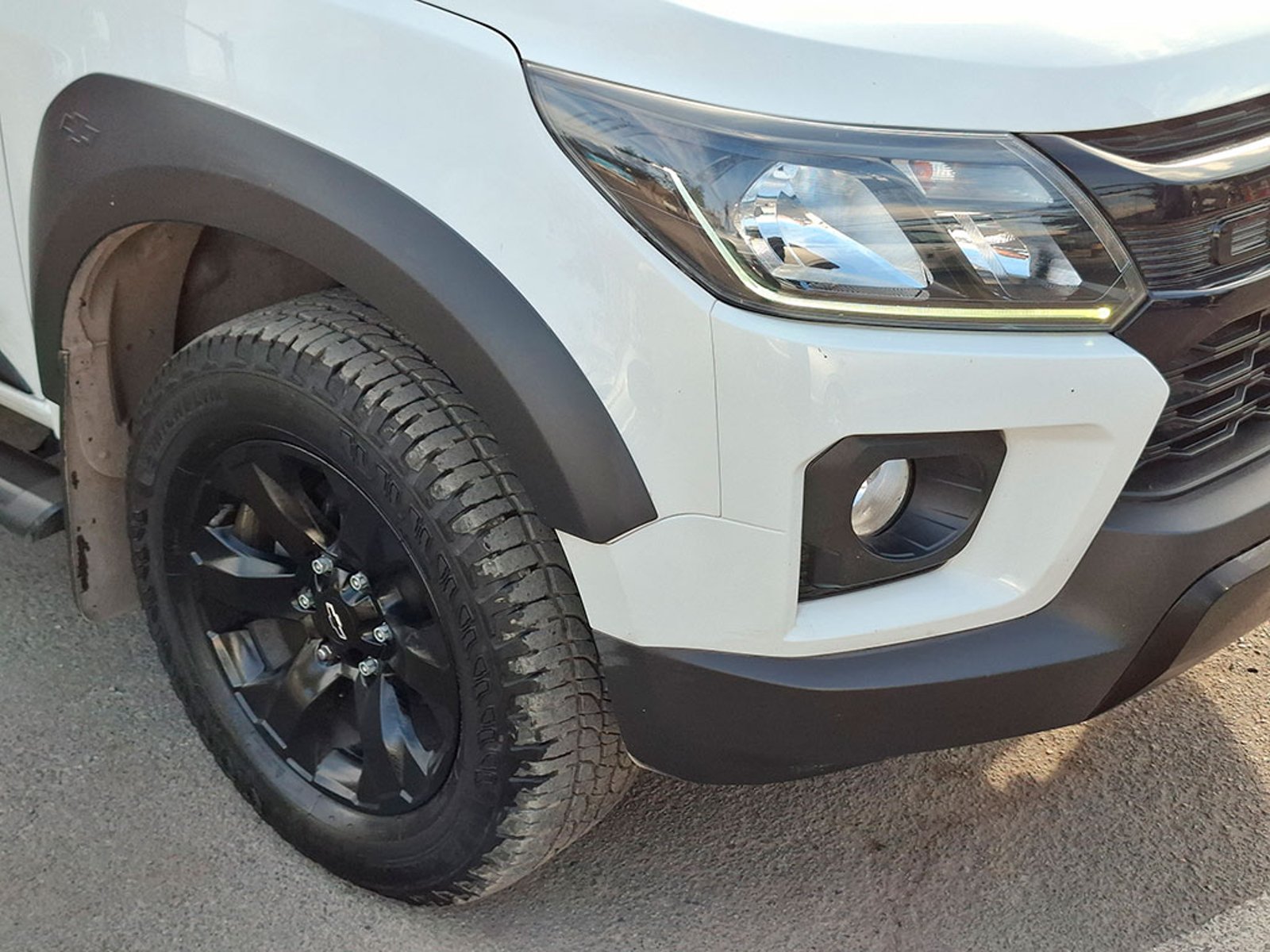 Chevrolet COLORADO DCAB 4X4 2.8 AT 2023 - Foto 5 de 20