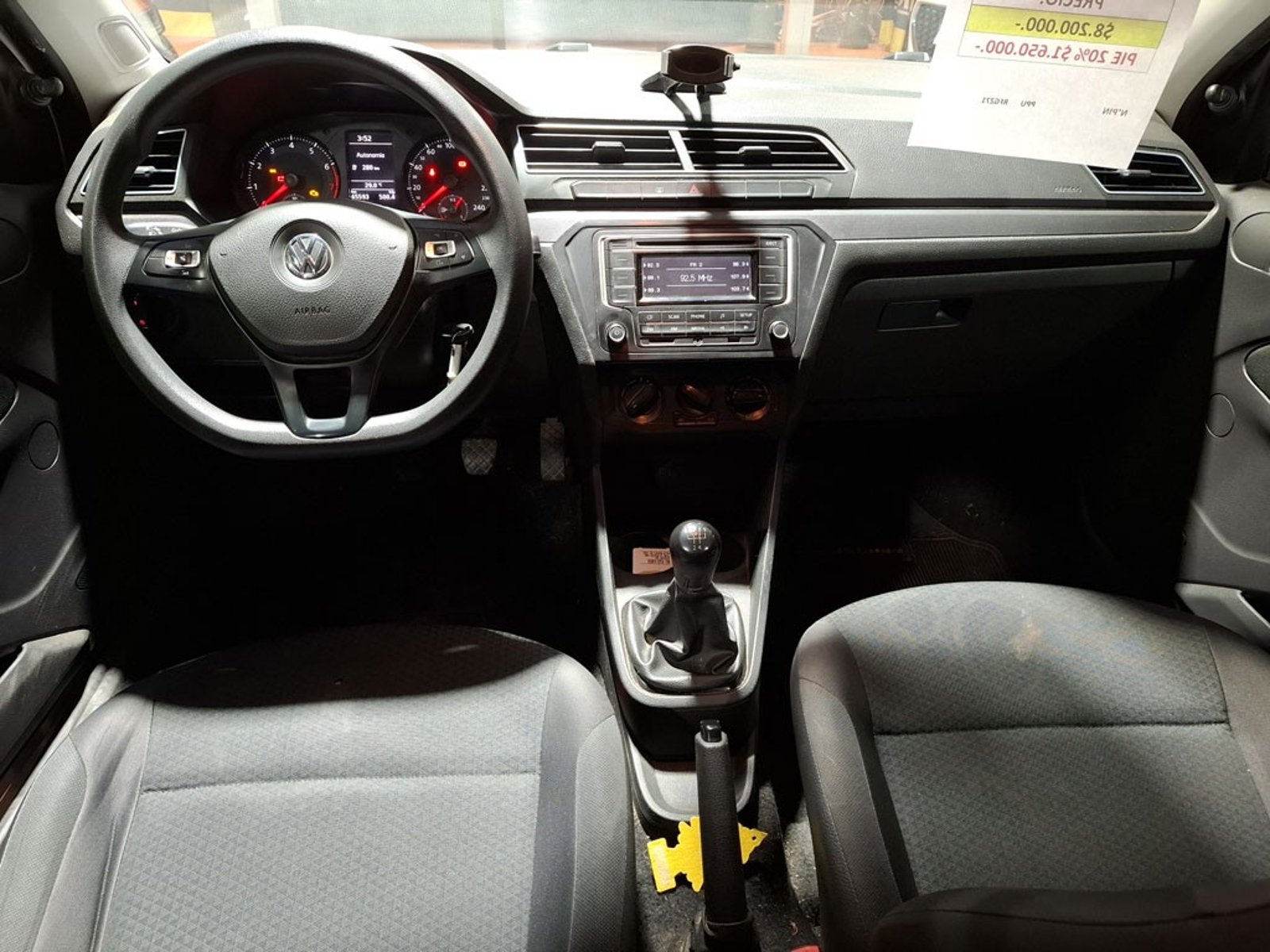 VOLKSWAGEN VOYAGE 1.6 2021 - Imagen 10 de 19