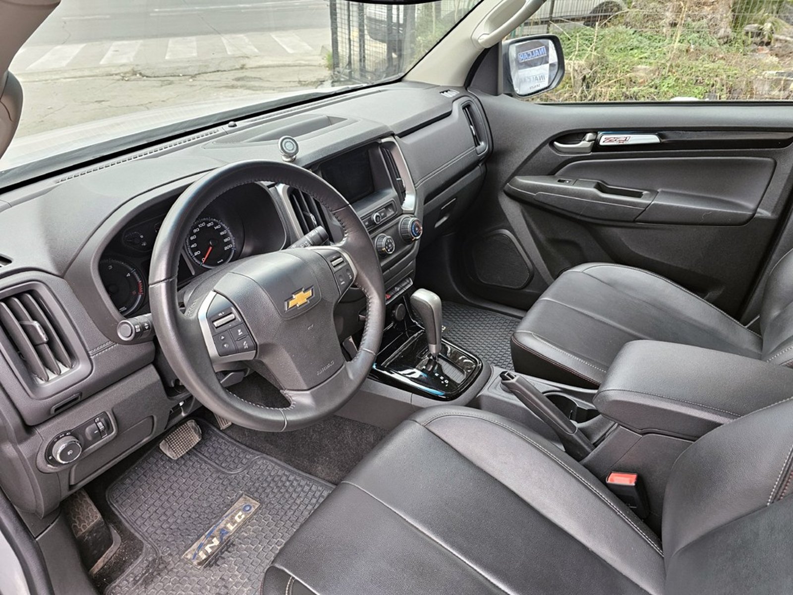 Chevrolet COLORADO 2.8 Z71 2023 - Imagen 15 de 20