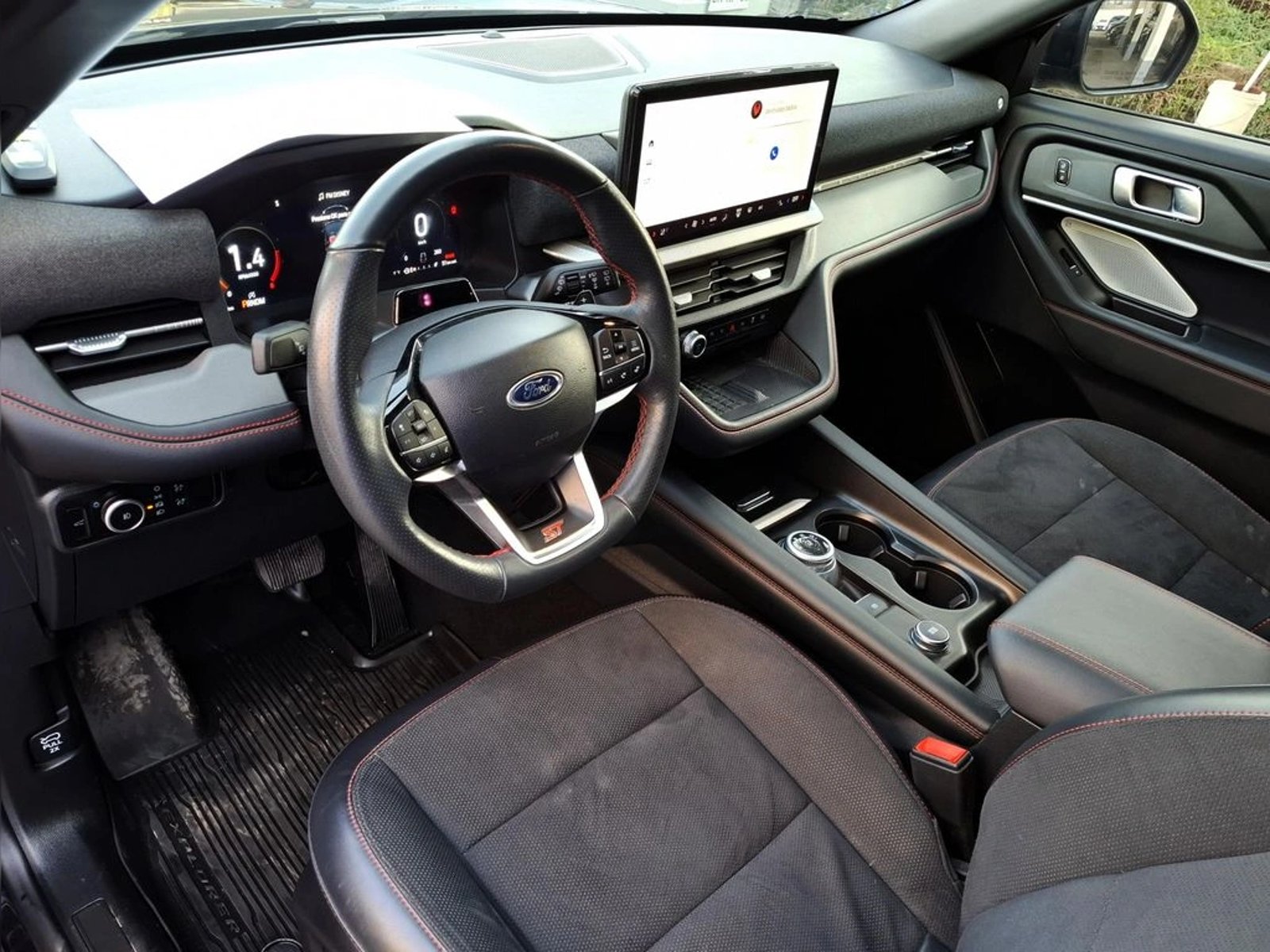 FORD EXPLORER ST 4X4 3.0 AUT 2025 - Imagen 16 de 20