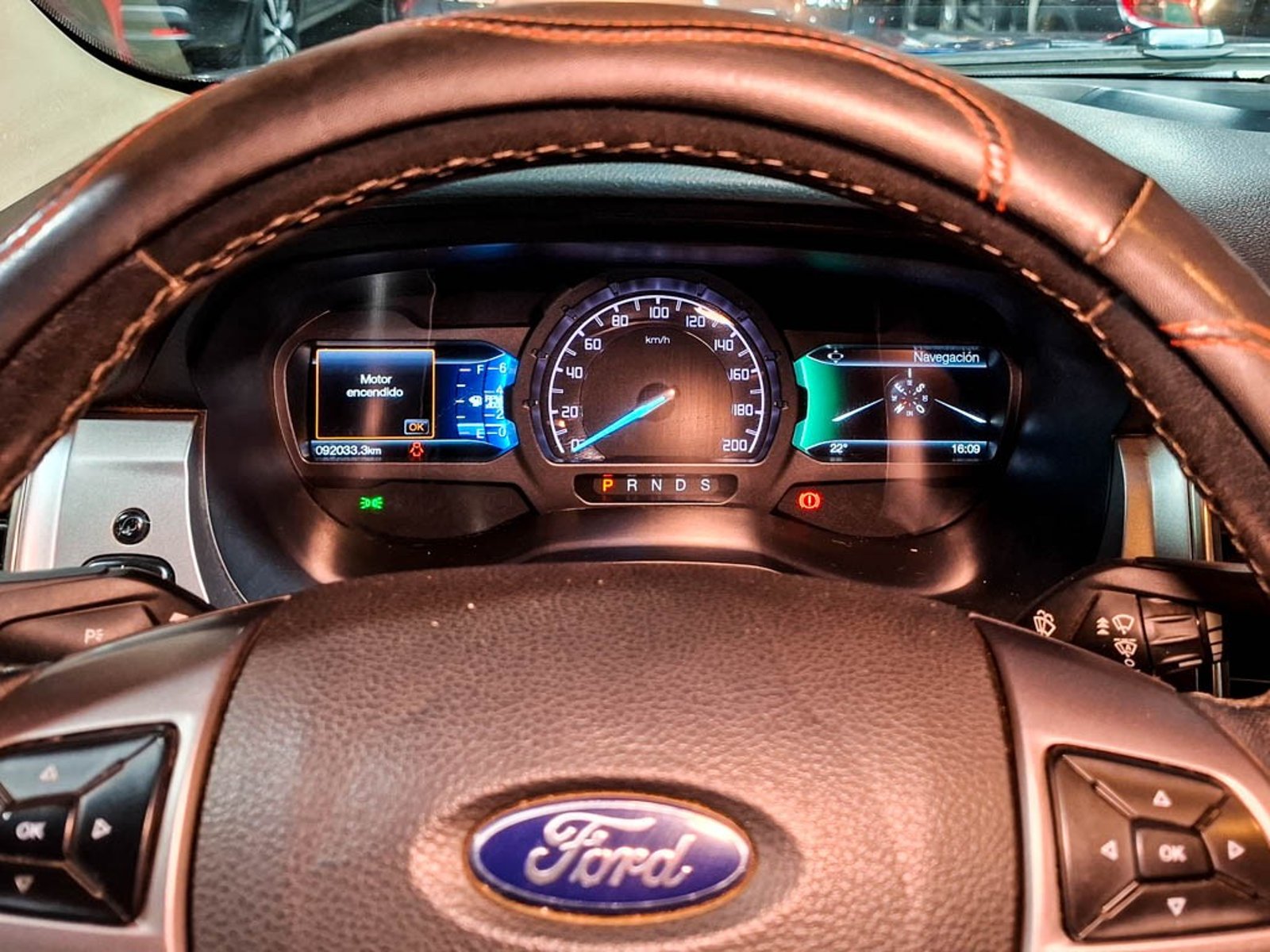 FORD RANGER LTD 4X4 3.2 AUT 2020 - Imagen 17 de 20