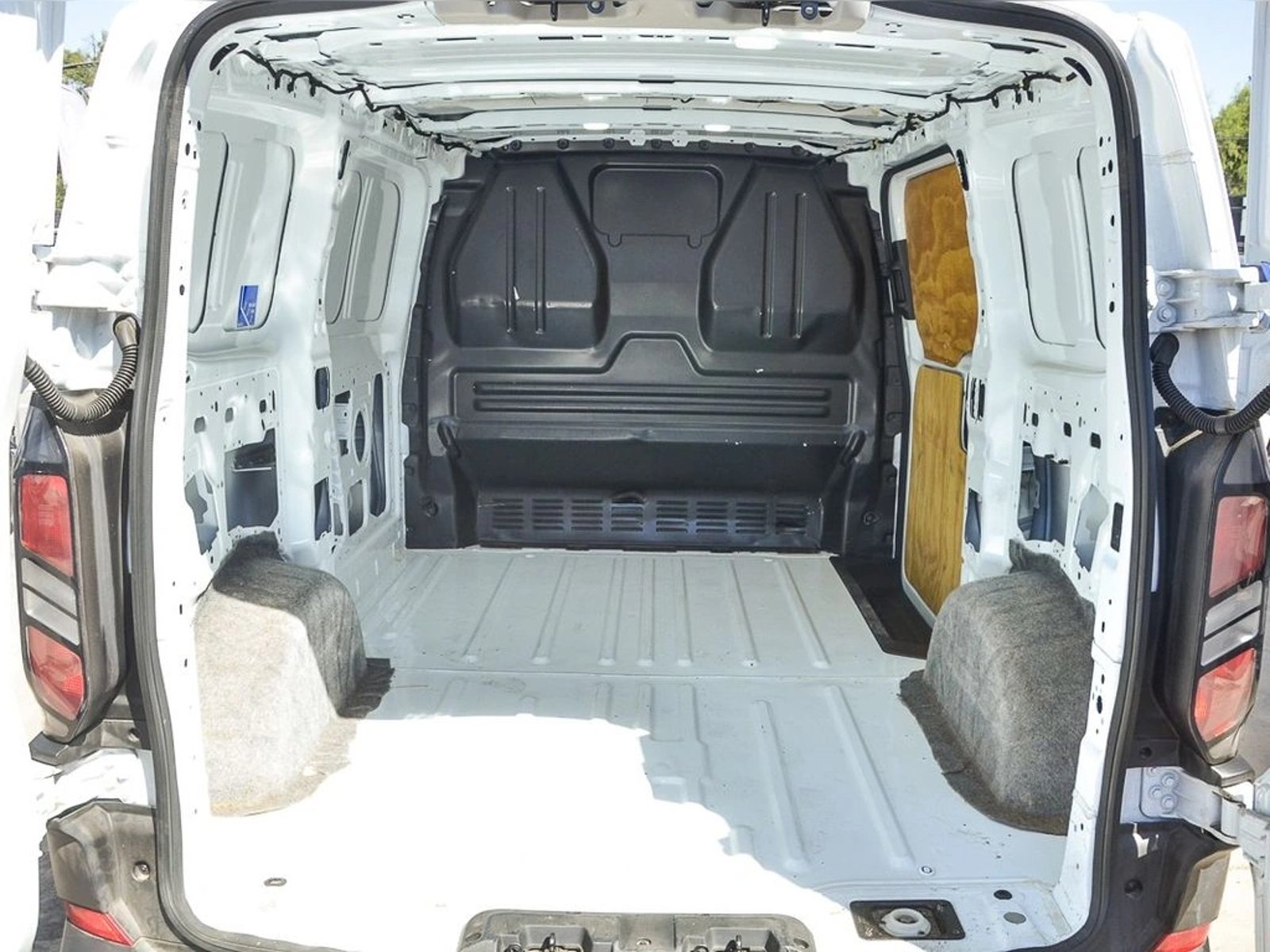 FORD TRANSIT 2.0 2025 - Imagen 10 de 19