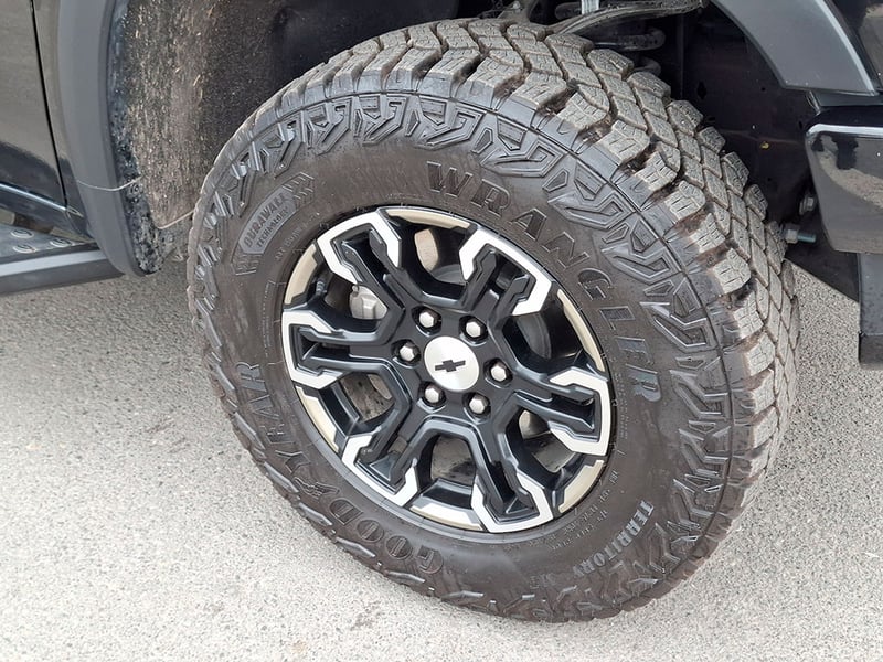 Chevrolet SILVERADO 4X4 6.2 AUT 2025 - Imagen 5 de 20