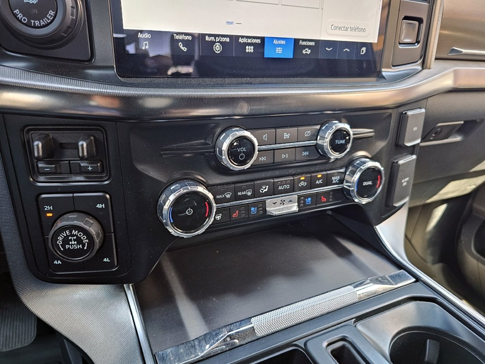 FORD F-150 PLATINUM 4X4 3.5 2025 - Imagen 19 de 20