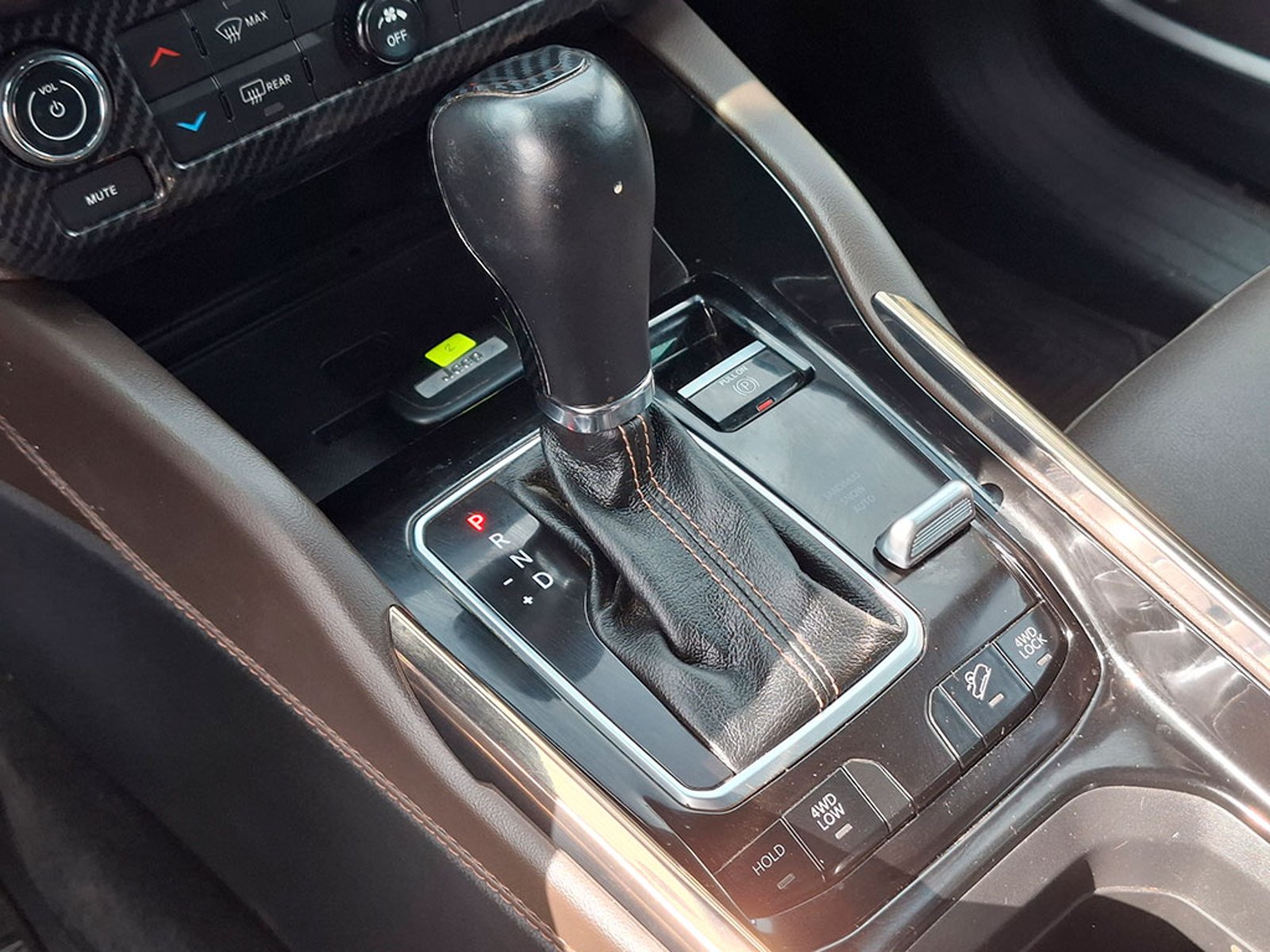 JEEP COMMANDER 2.0T OVERLAND 2023 - Imagen 20 de 20