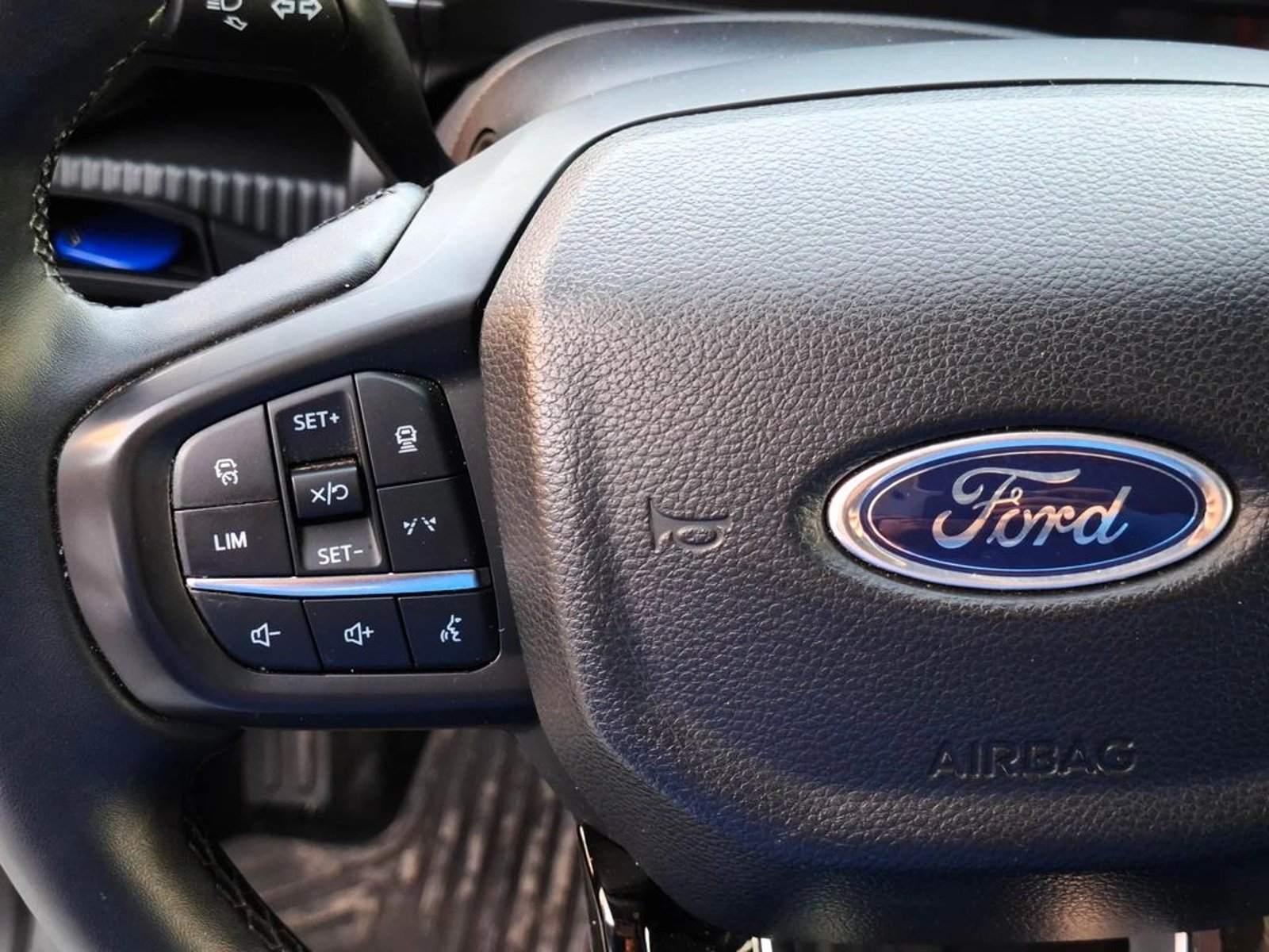 FORD RANGER 3.0 2025 - Imagen 18 de 20