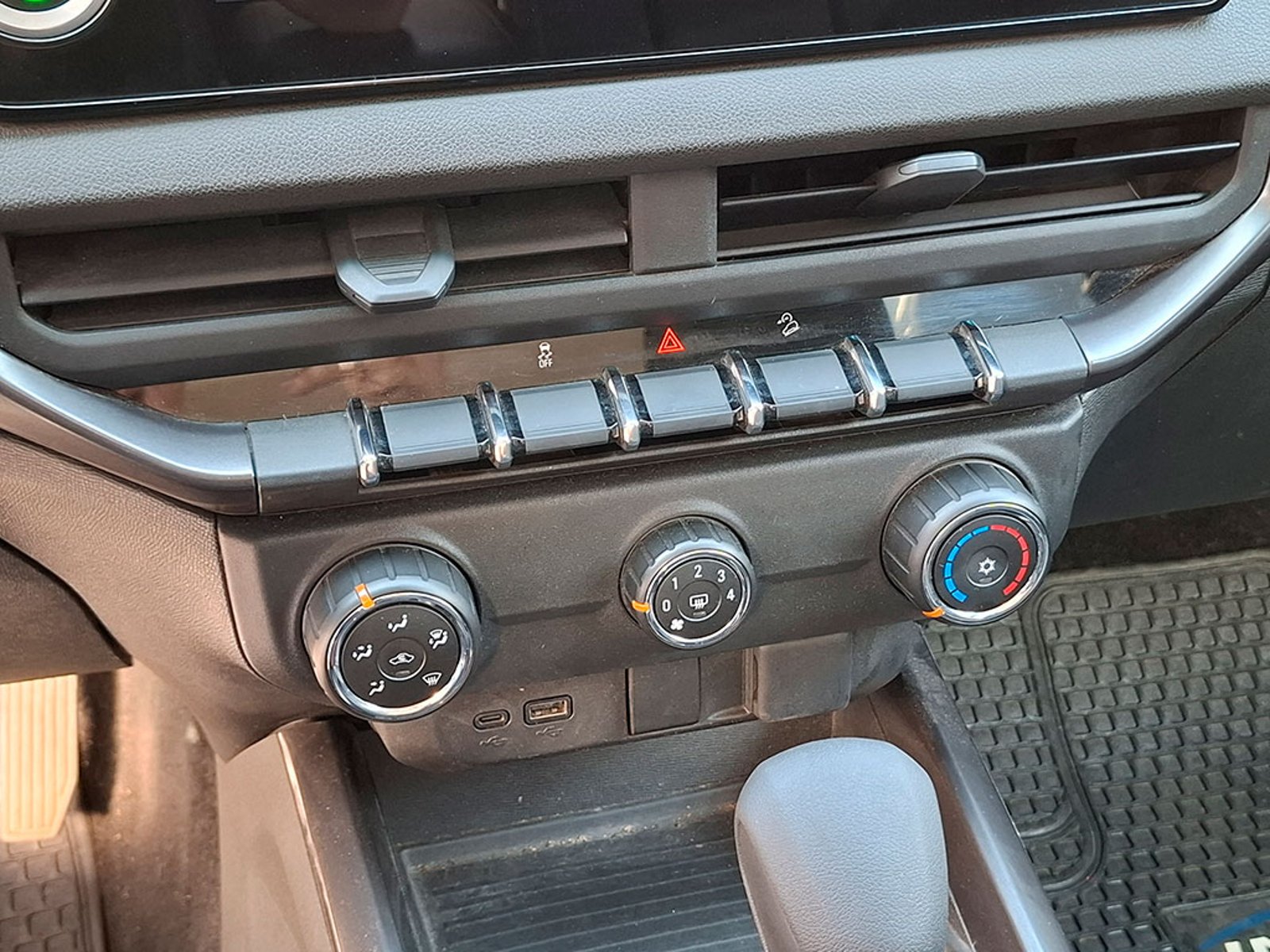 CHEVROLET COLORADO 2.8 WT 4WD 2025 - Imagen 19 de 20