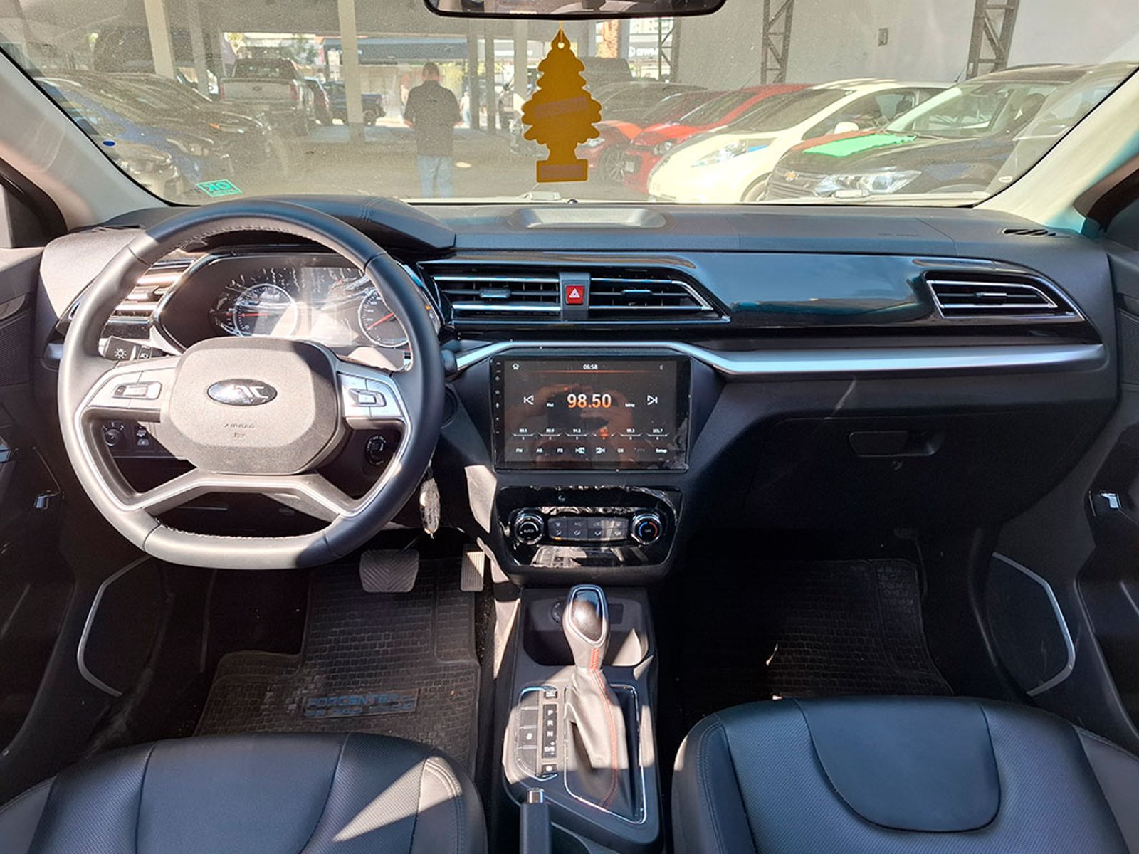 JAC JS2 1.5 LUXURY MT 2025 - Imagen 10 de 20