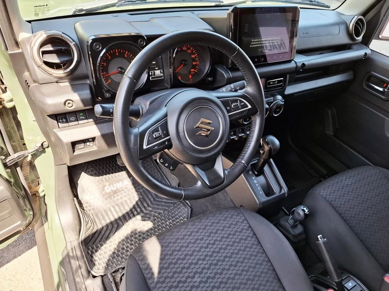 Suzuki JIMNY 1.5 2025 - Imagen 15 de 20