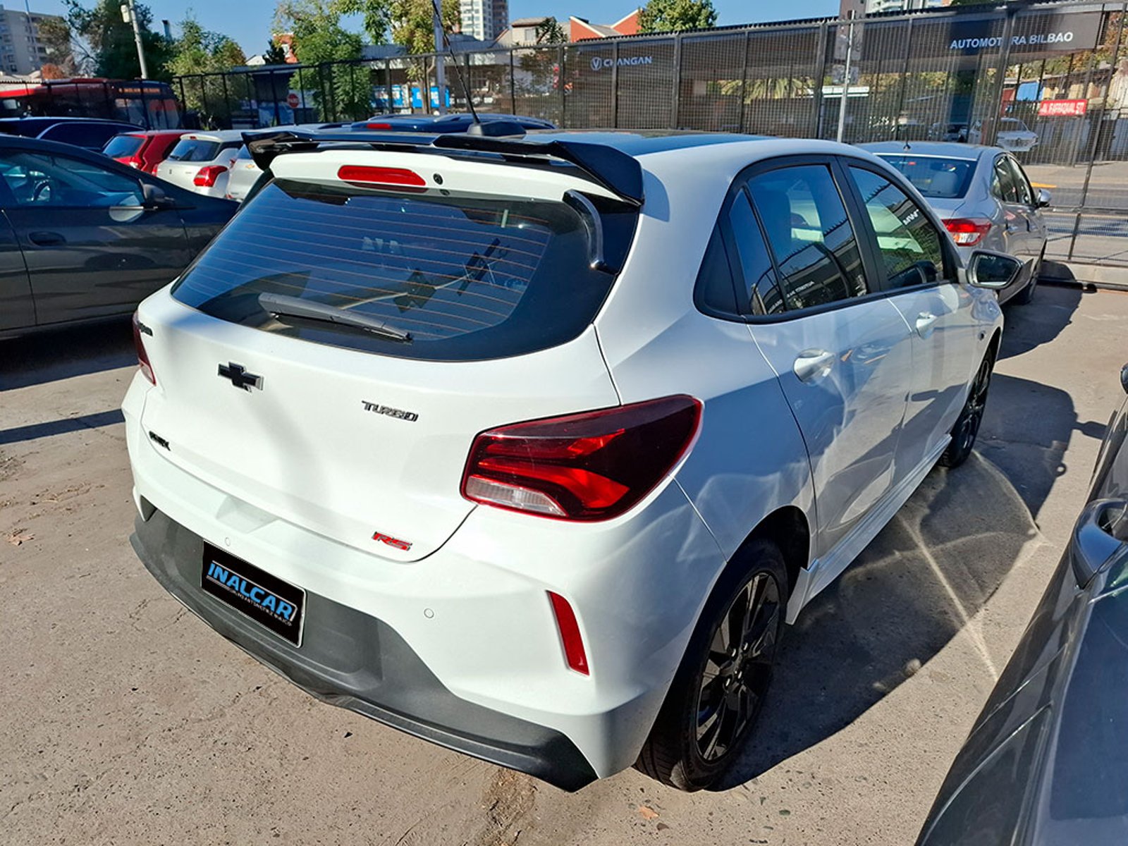 CHEVROLET ONIX 1.0 2024 - Imagen 9 de 20