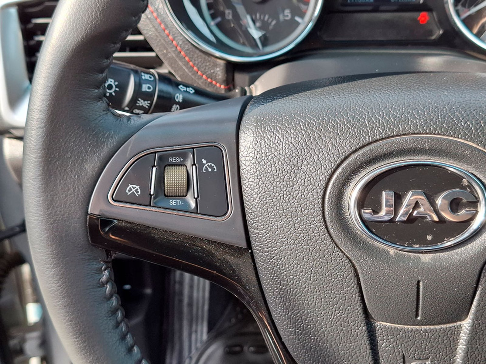JAC T8 2.0 2025 - Imagen 12 de 20