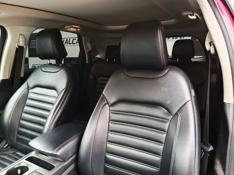 Ford EDGE 2.0 2023 - Imagen 14 de 20