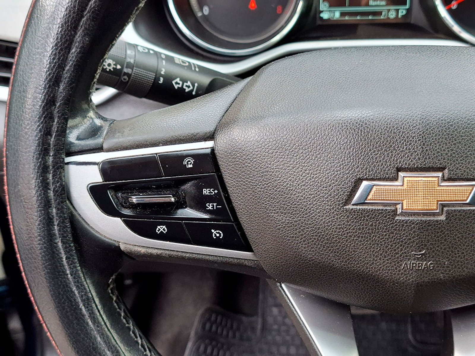 Chevrolet ONIX 1.0T PREMIER 2022 - Imagen 13 de 20