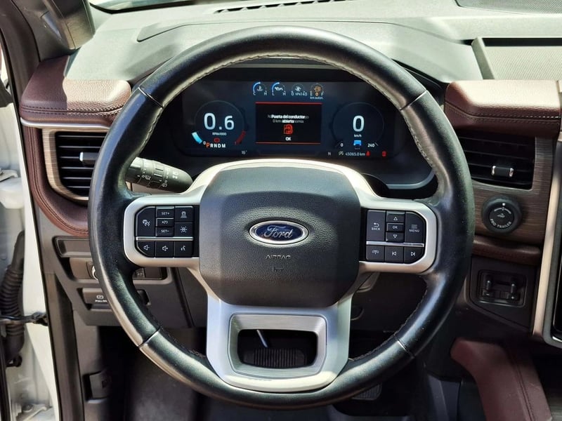 Ford EXPEDITION 3.5 2023 - Imagen 14 de 20