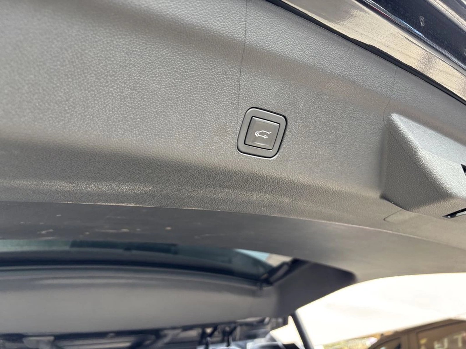 CHEVROLET TAHOE 5.3 Z71 4WD AT 5P 2025 - Imagen 13 de 20