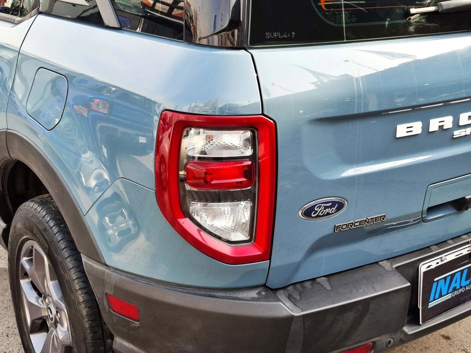 Ford BRONCO 2.0 AUT 2023 - Imagen 10 de 20