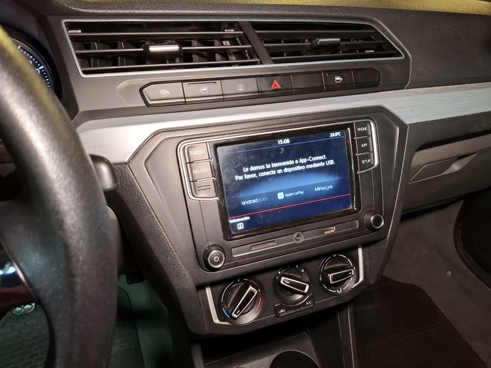 VOLKSWAGEN GOL HB 1.6 2022 - Imagen 17 de 20