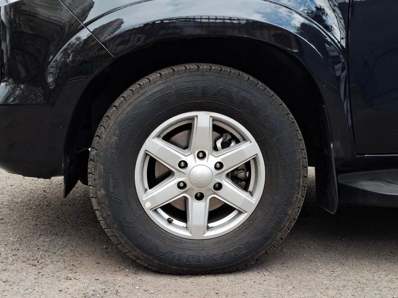JMC VIGUS WORK TM 4X4 2.5 2026 - Imagen 6 de 16