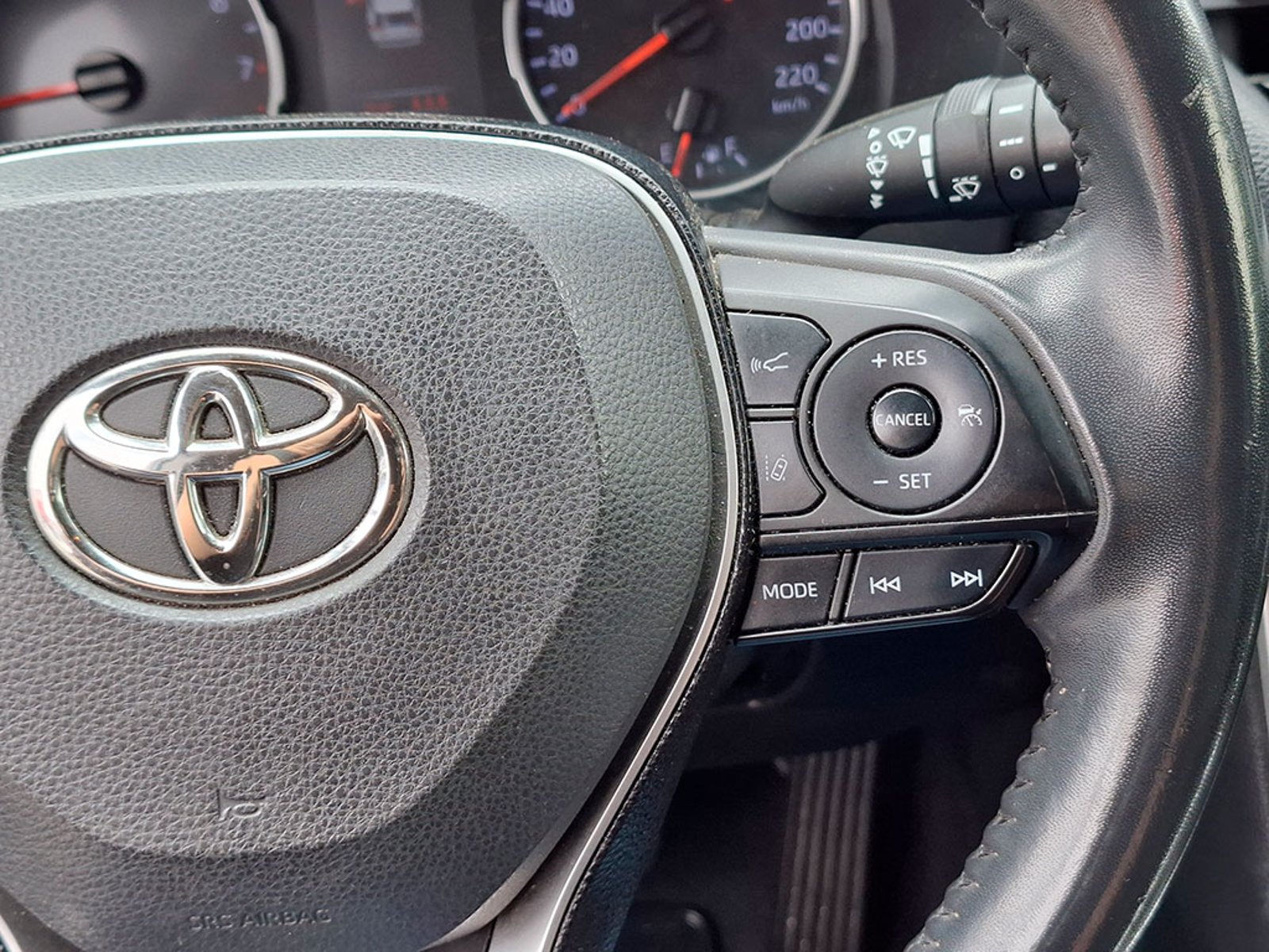 TOYOTA RAV4 2.0 XLE 2021 - Imagen 14 de 20