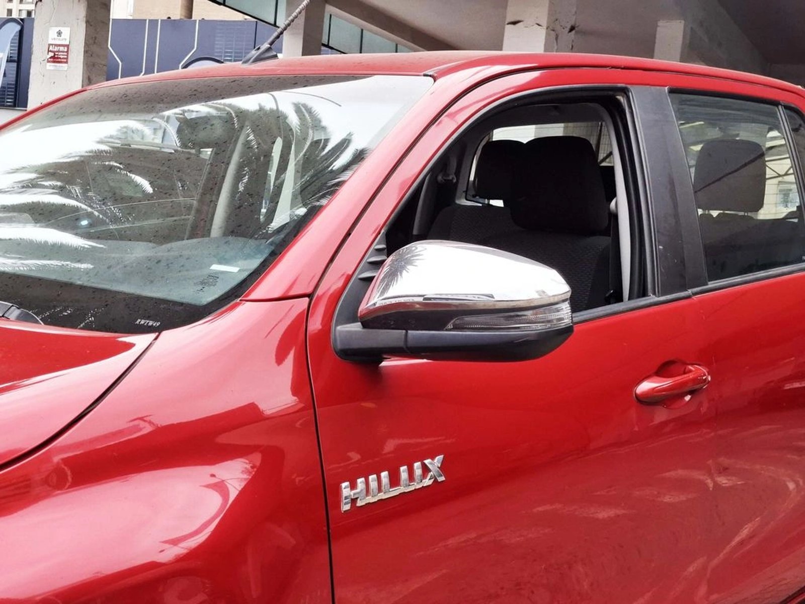 Toyota HILUX 2.8 2022 - Imagen 4 de 10