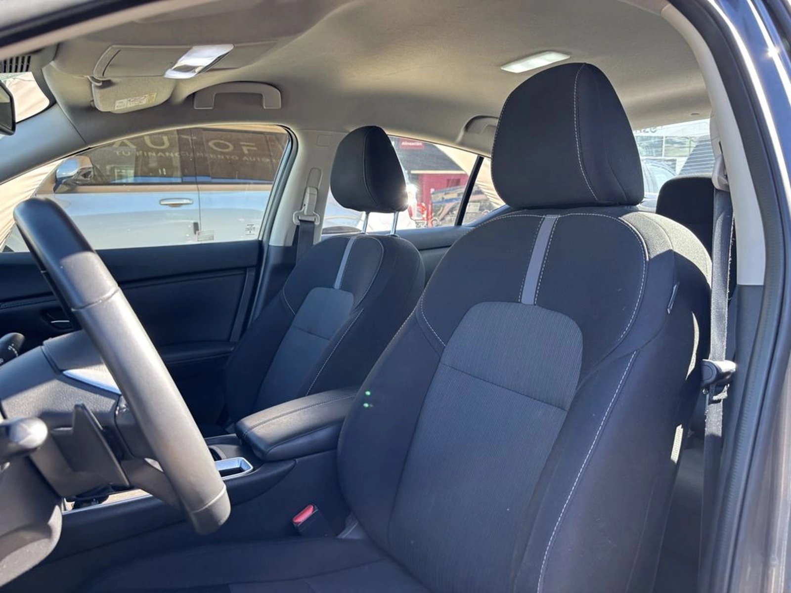 NISSAN SENTRA SENTRA B18 CVT 2.0 AUT 2022 - Imagen 16 de 20