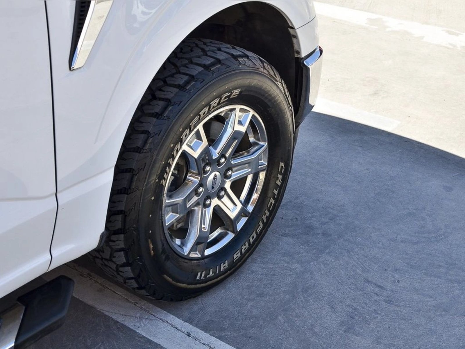 FORD F-150 XLT 4X4 5.0L AUT 2022 - Imagen 5 de 15