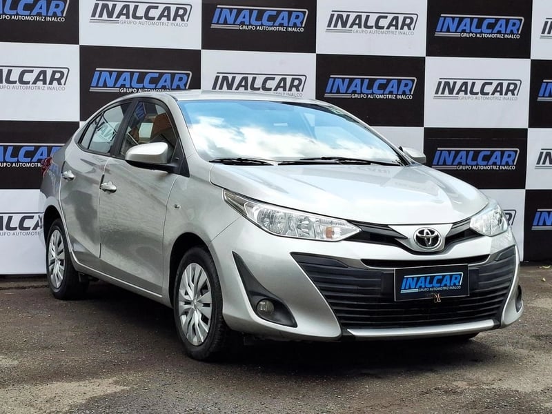 Toyota YARIS SEDAN 1.5 2021 - Imagen 3 de 20