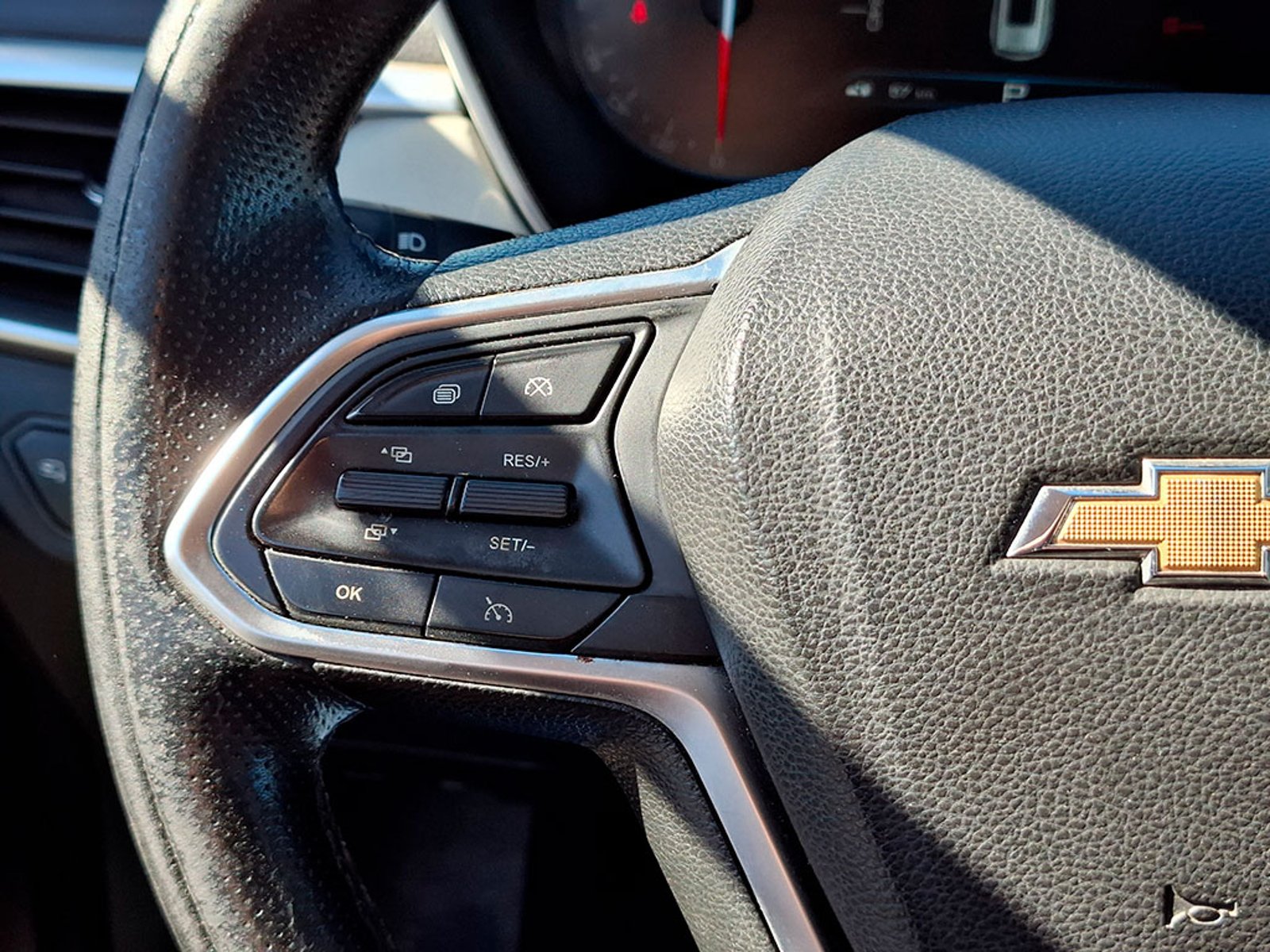 Chevrolet CAPTIVA 1.5T LTZ FWD 2023 - Imagen 13 de 20