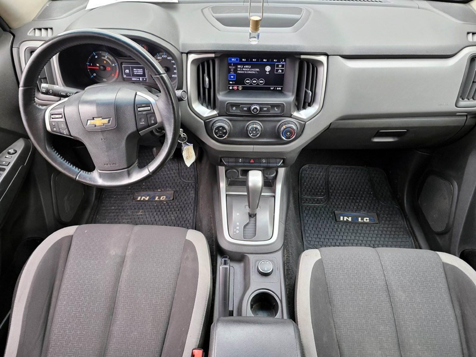 Chevrolet COLORADO DCAB 4X4 2.8 AT 2023 - Imagen 17 de 20