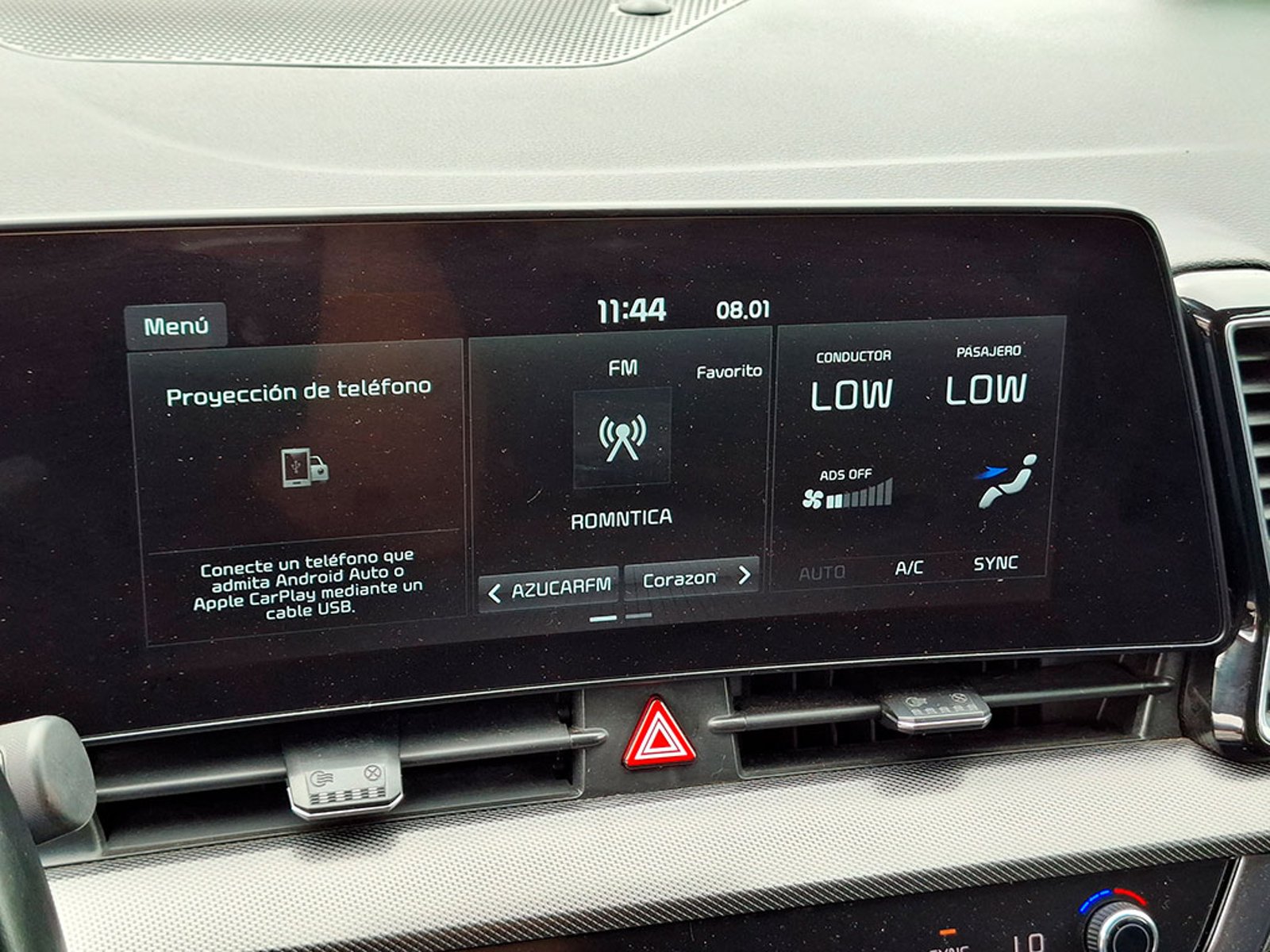 KIA SPORTAGE EX 2.0 2023 - Imagen 17 de 20