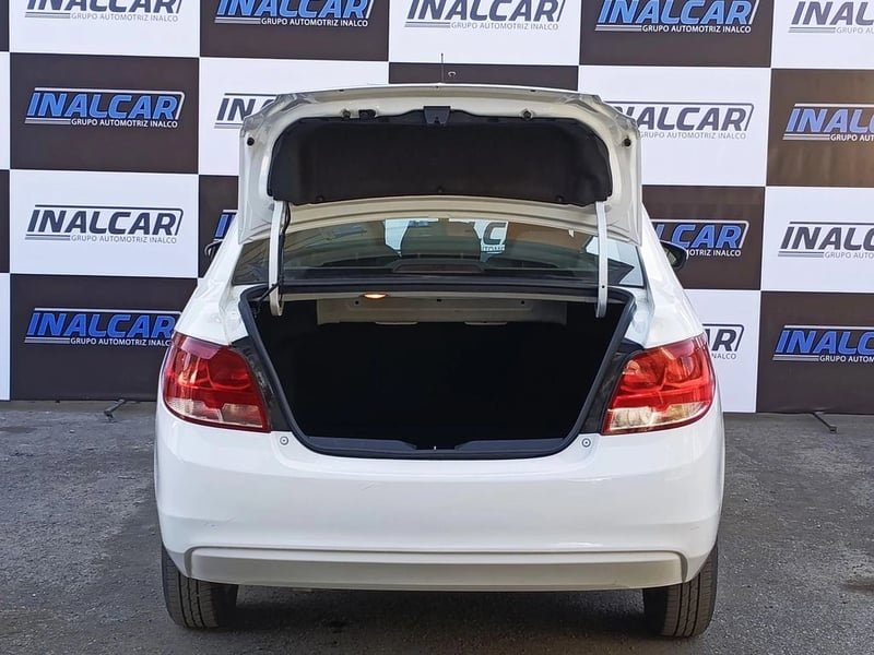 Chevrolet SAIL 1.5 2023 - Imagen 9 de 20