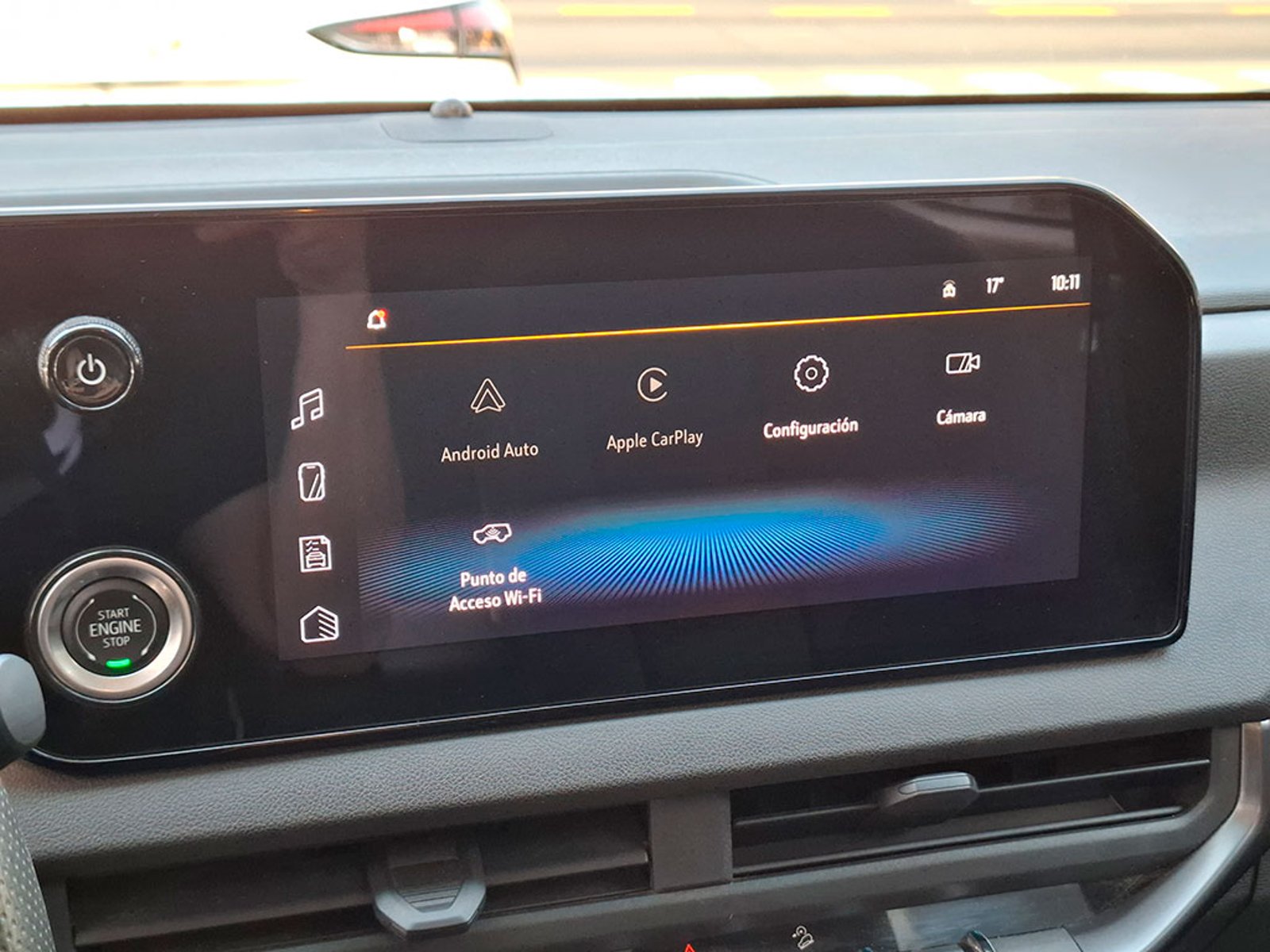 CHEVROLET COLORADO 2.8 WT 4WD 2025 - Imagen 17 de 20