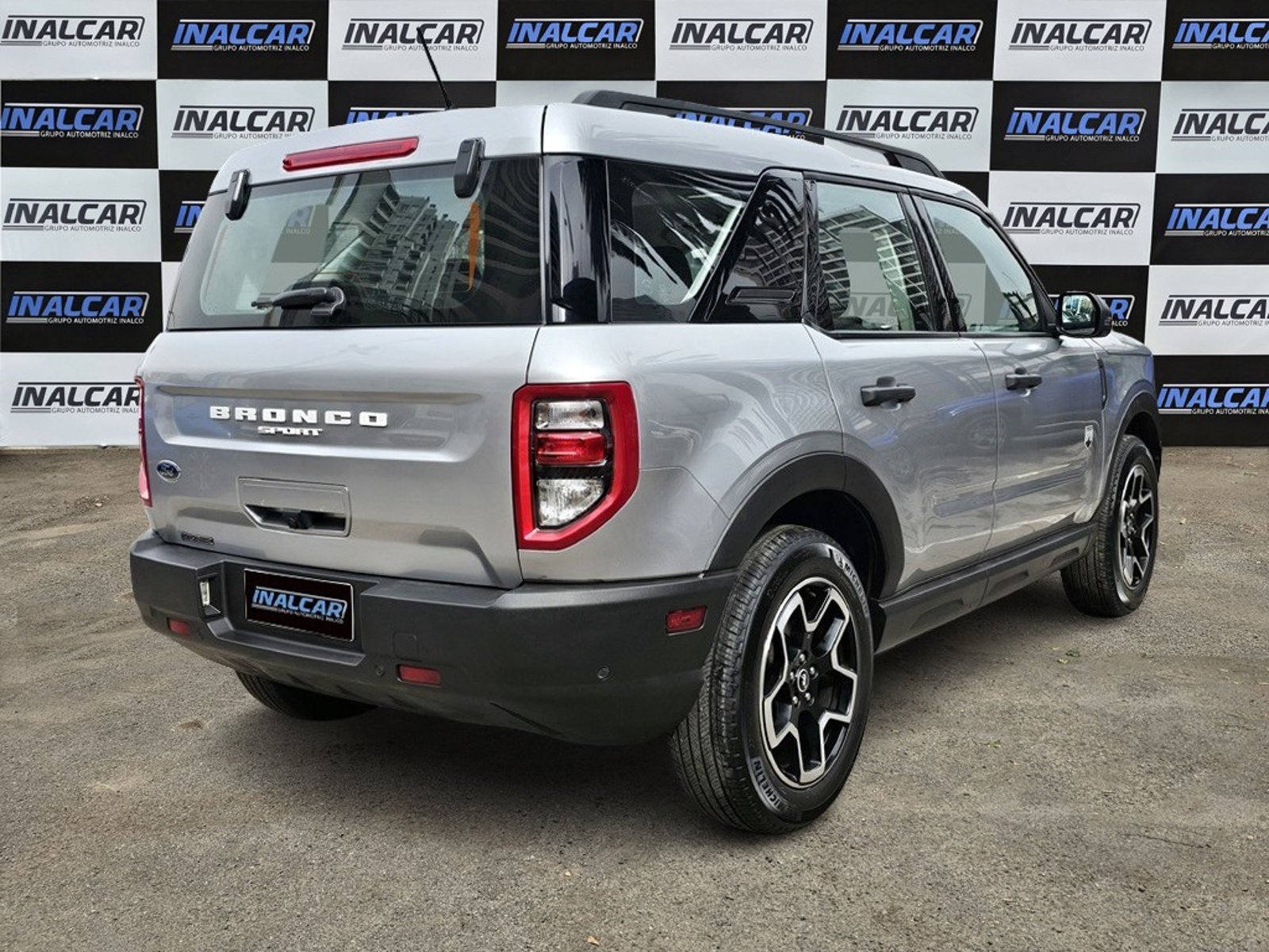 Ford BRONCO 1.5 AT 2023 - Imagen 4 de 20
