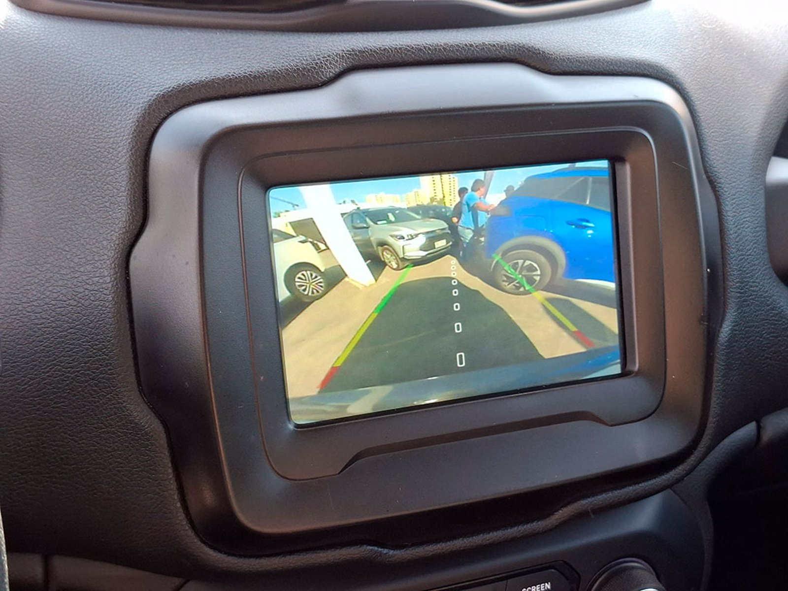 JEEP RENEGADE 1.8 SPORT LX 2023 - Imagen 18 de 20