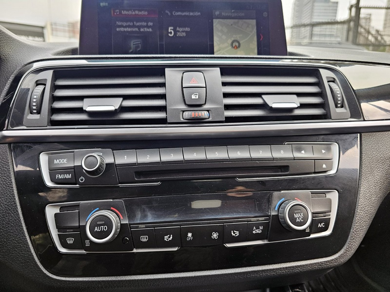 BMW 118 I LC 1.5 AUT 2018 - Imagen 20 de 20