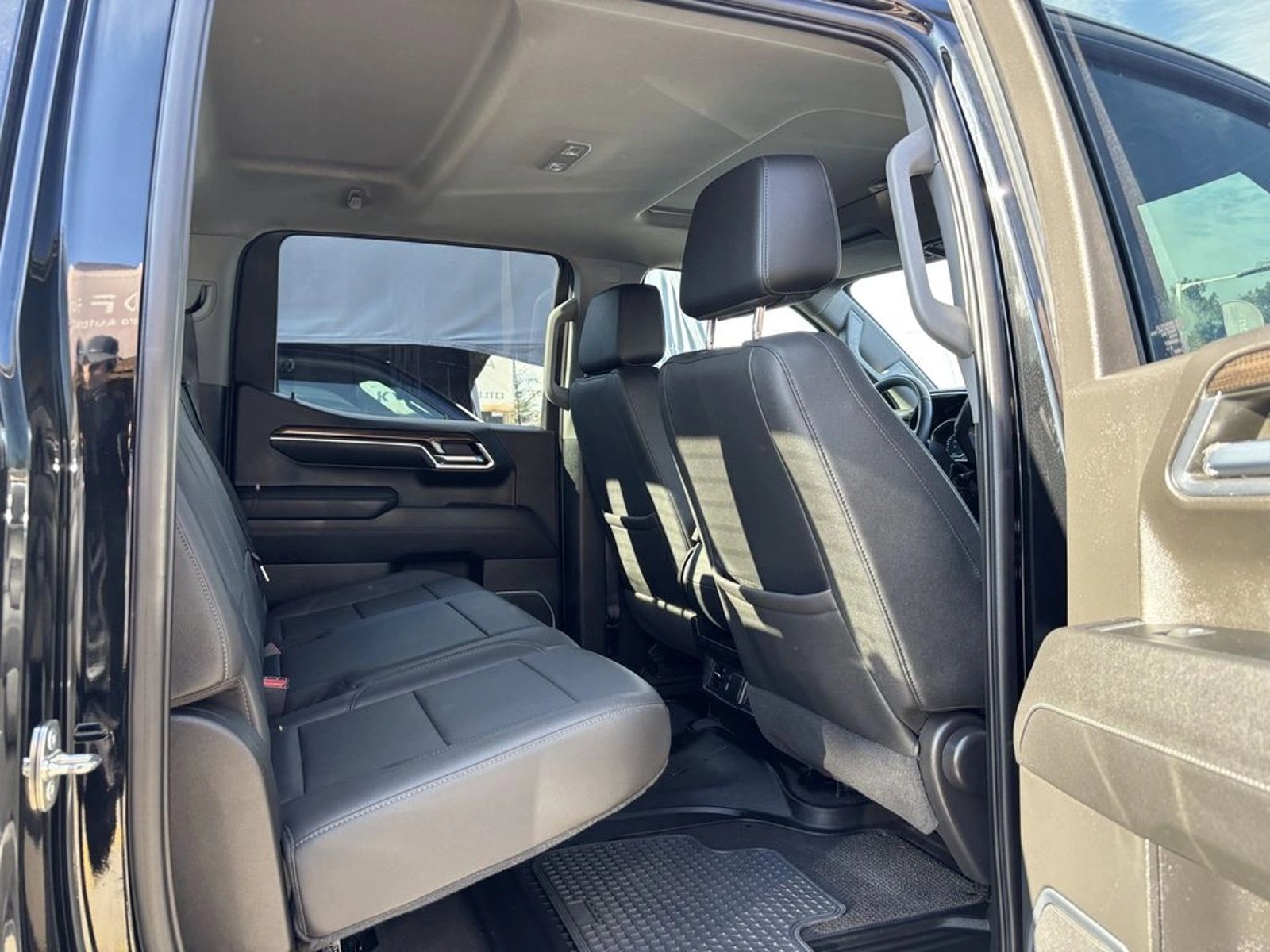CHEVROLET SILVERADO 5.3 LT TRAIL BOSS Z71 4X4 AT 4P 2023 - Imagen 10 de 20