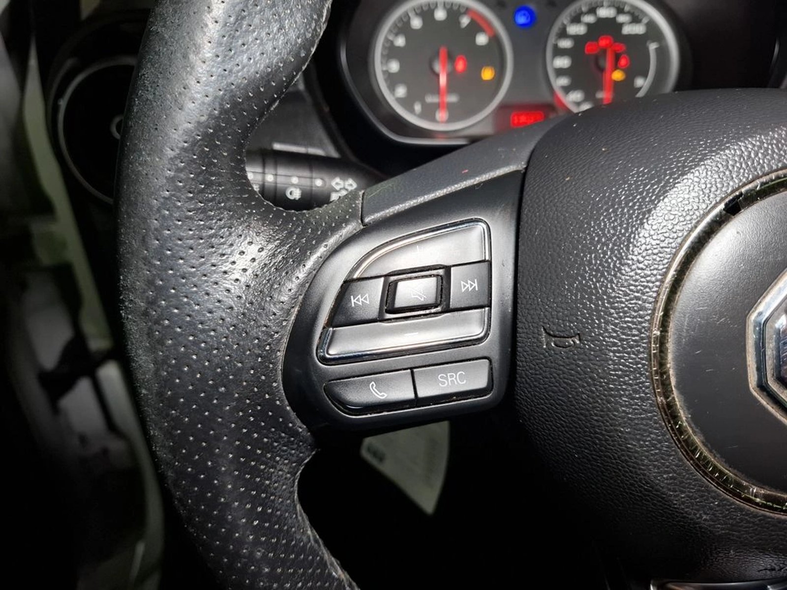 MG 3 1.5 STD MT 2020 - Imagen 10 de 16