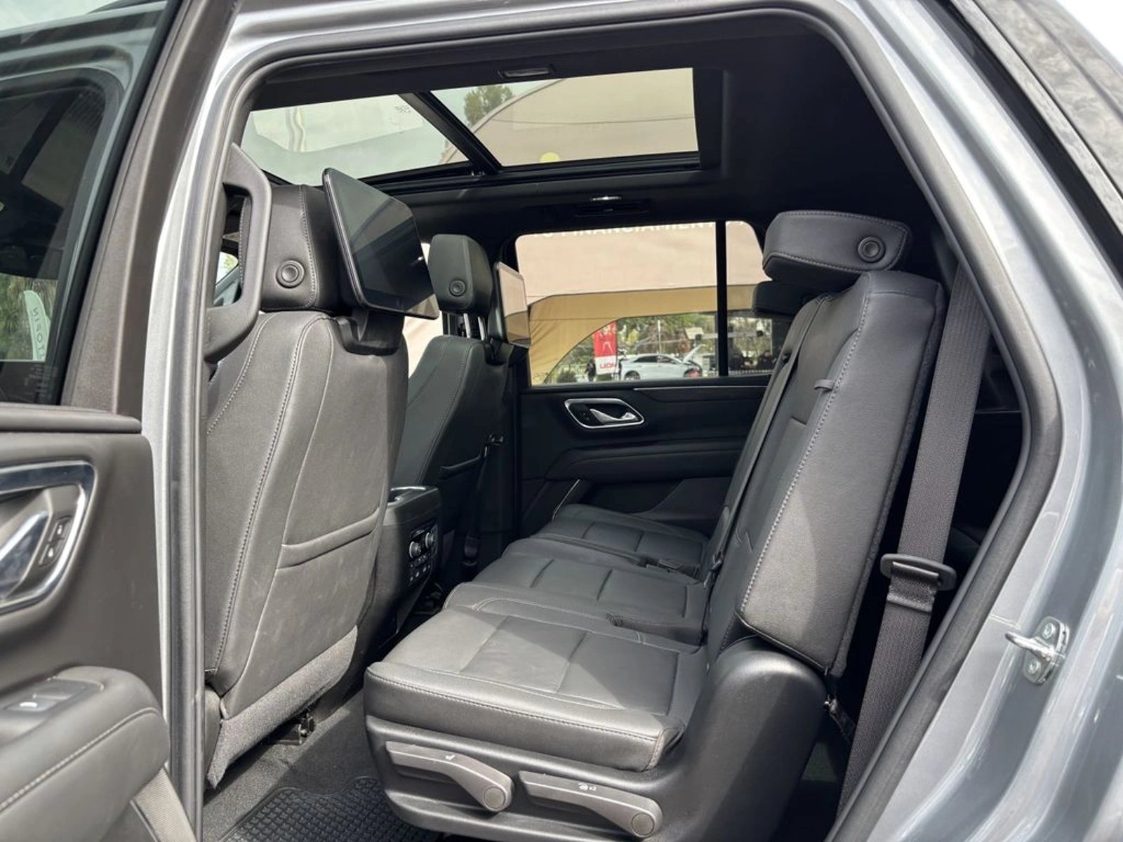 CHEVROLET TAHOE 5.3 Z71 AT 4X4 2025 - Imagen 7 de 20