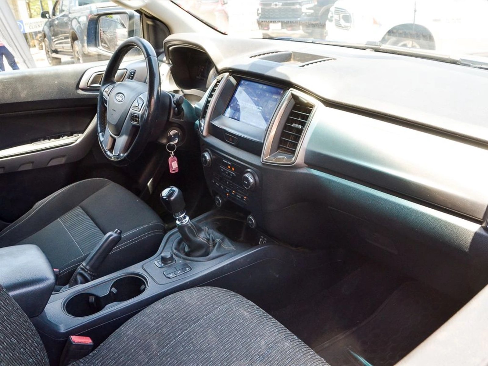 FORD RANGER XLT 4X4 3.2 2022 - Imagen 7 de 20