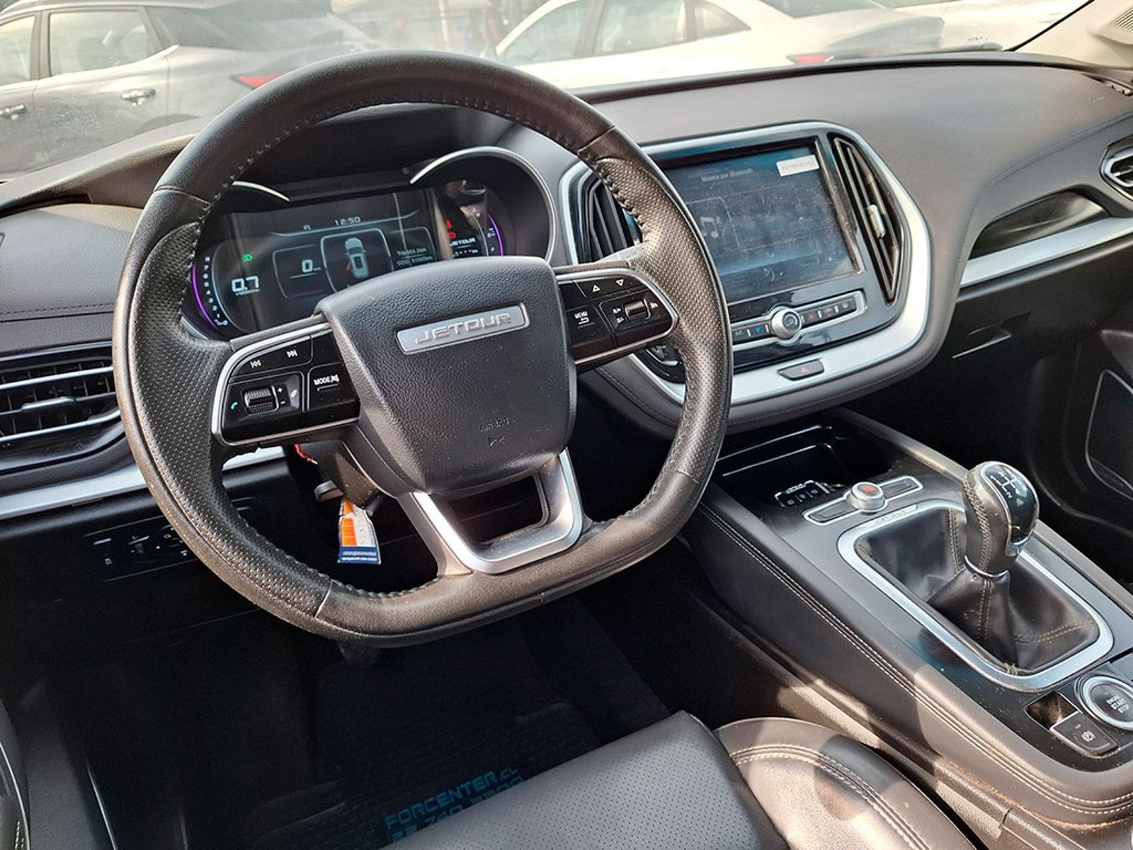JETOUR X70 1.5T GLS 2023 - Imagen 12 de 20