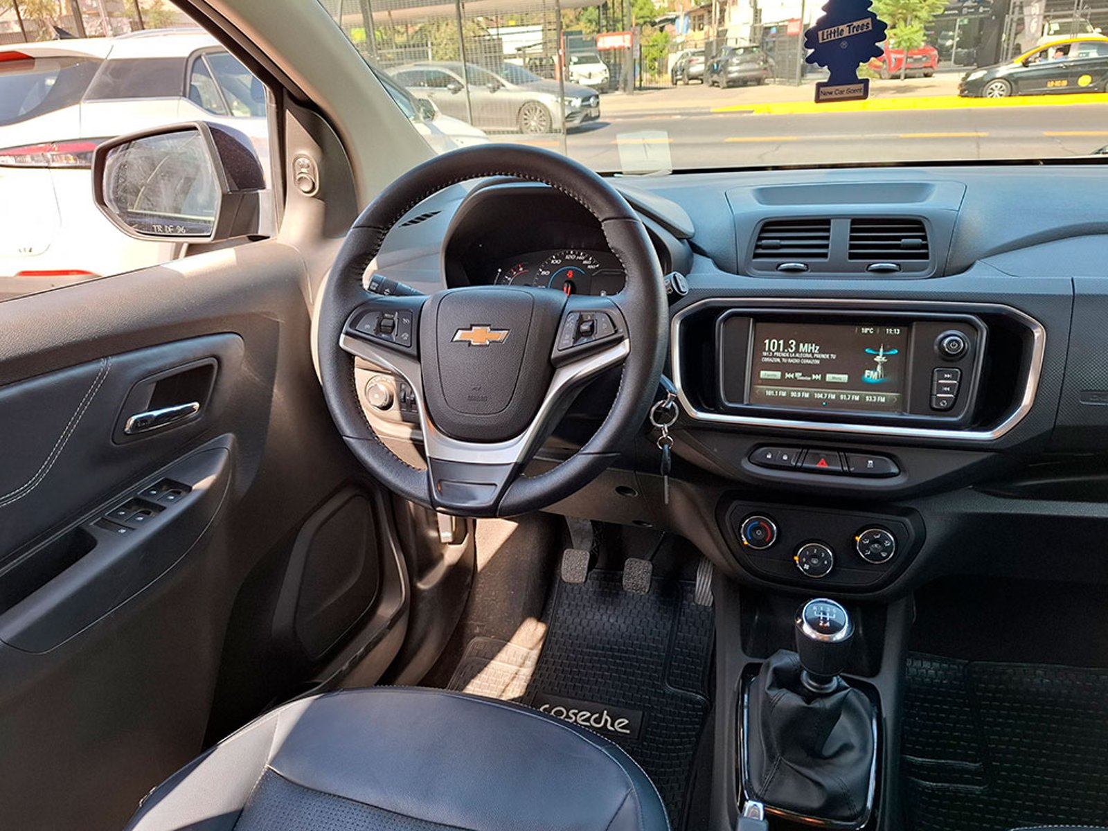 CHEVROLET SPIN 1.8 ACTIV 2024 - Imagen 12 de 20