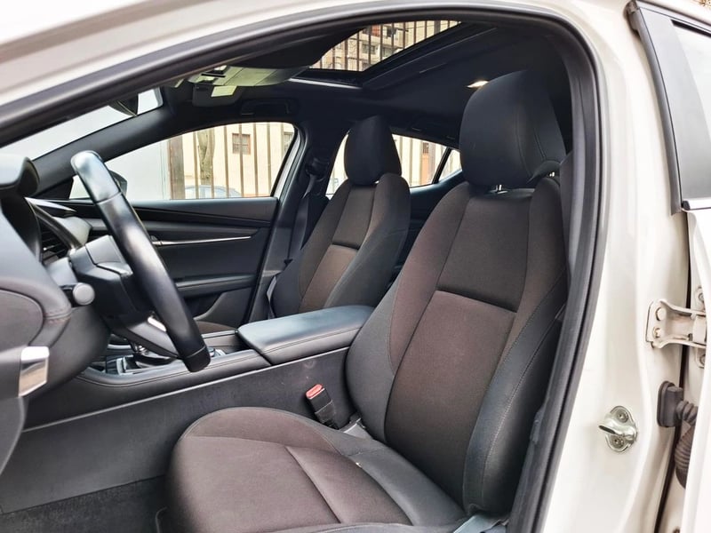 Mazda 3 SPORT 2.0 2021 - Imagen 16 de 20