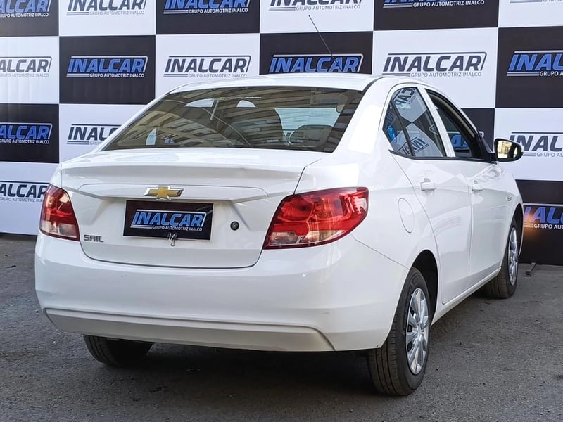 Chevrolet SAIL 1.5 2023 - Imagen 7 de 20