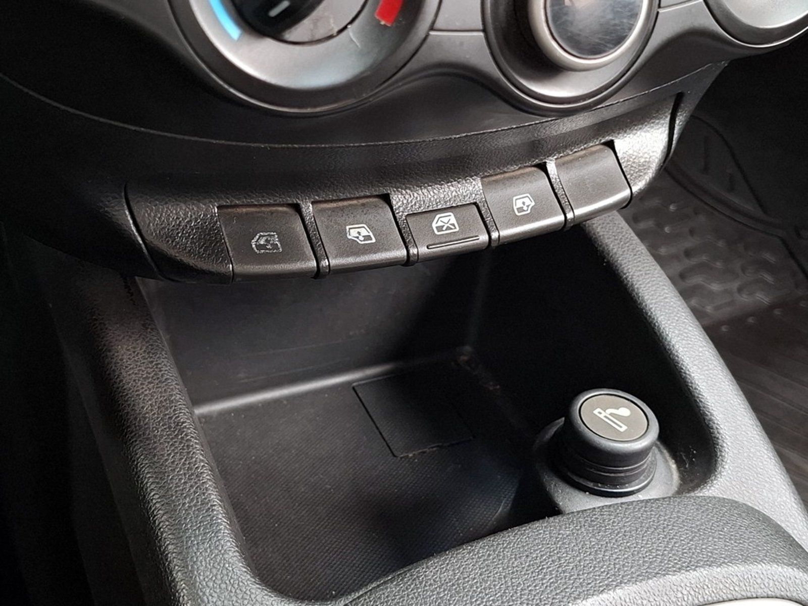 CHEVROLET SAIL 1.5 2020 - Imagen 19 de 20