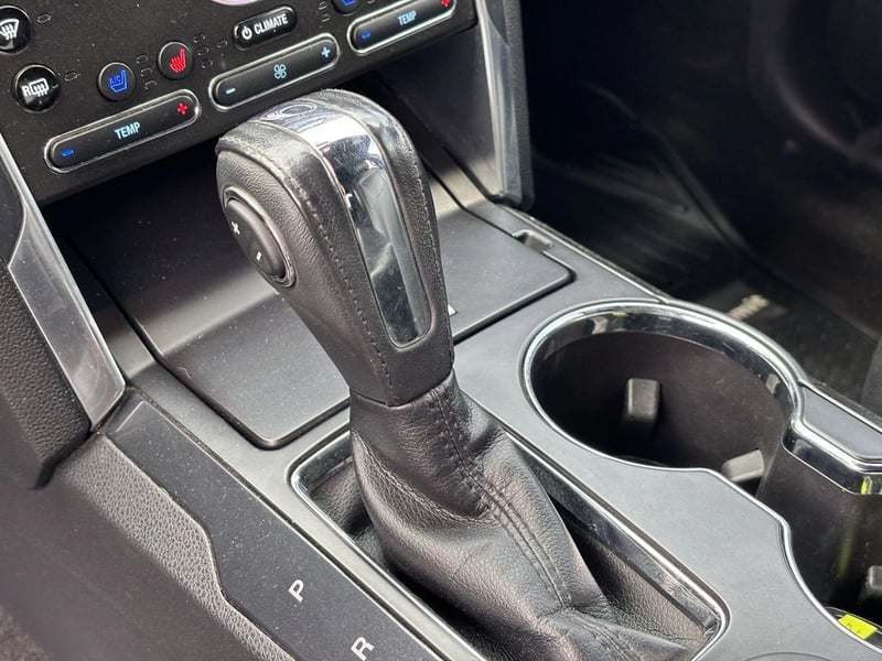 Ford EXPLORER 2.3 ECOBOOST LIMITED 4X4 AT 5P 2020 - Imagen 14 de 20