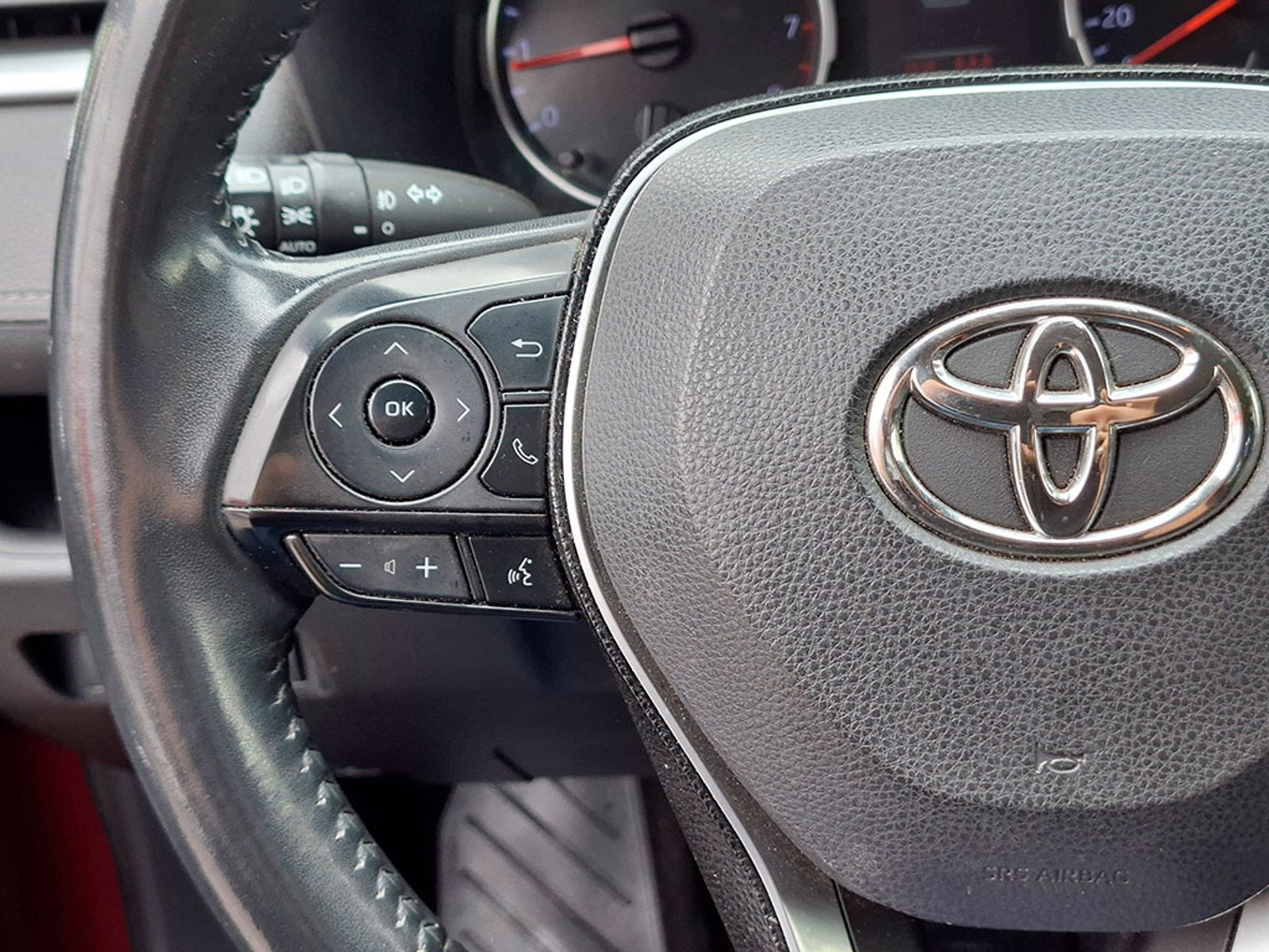 TOYOTA RAV4 2.0 XLE 2021 - Imagen 13 de 20