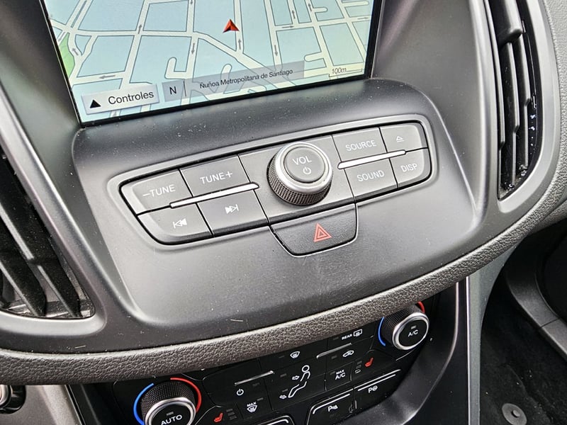 Ford ESCAPE 2.0 SE 4X4 AT 5P 2018 - Imagen 20 de 20